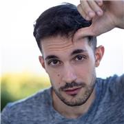 Attore diplomato in Accademia di recitazione offre lezioni private a ragazzi e adulti